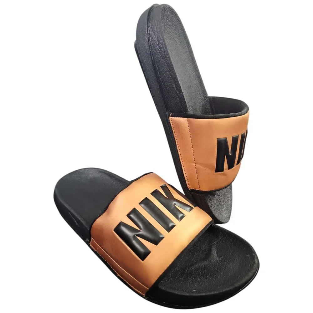 Nike OffCourt Slide 